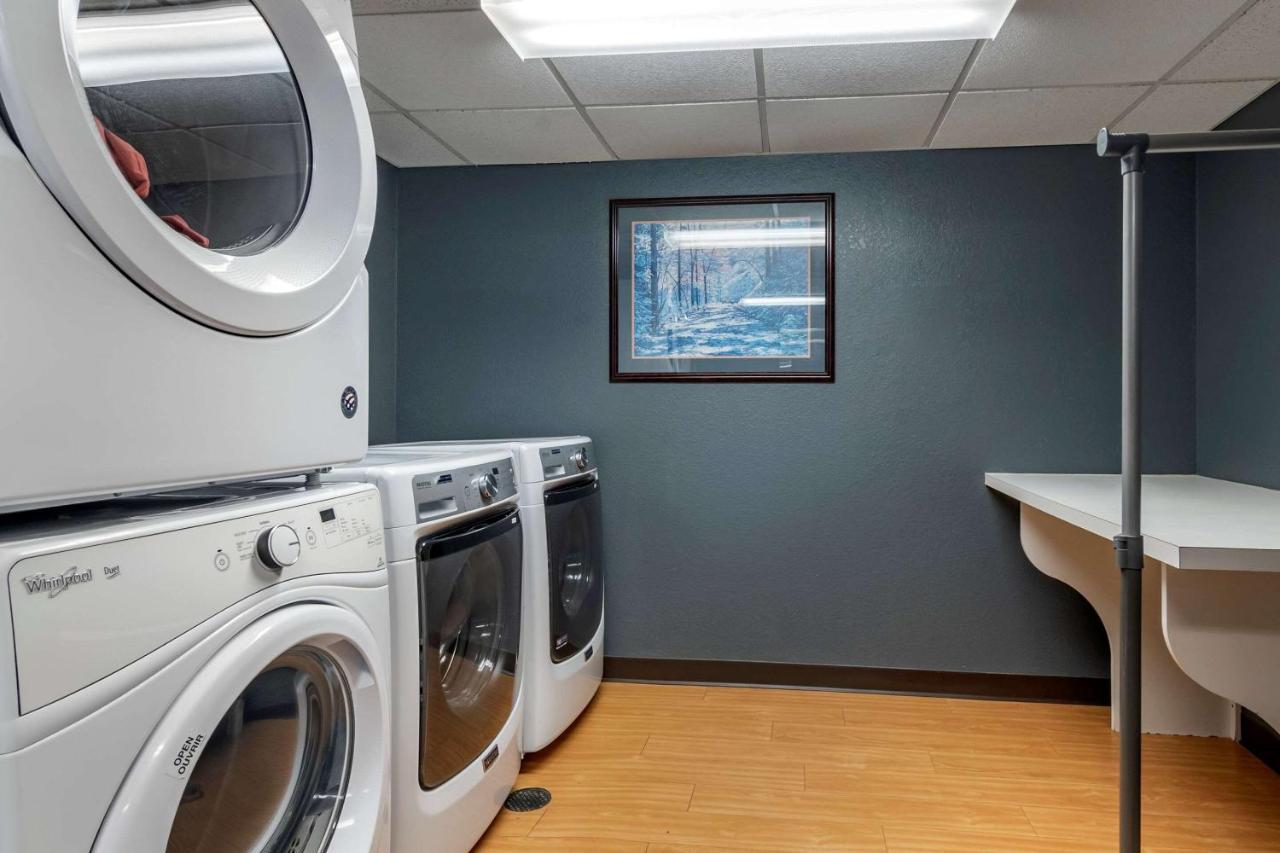 Mainstay Suites Emporia Dış mekan fotoğraf