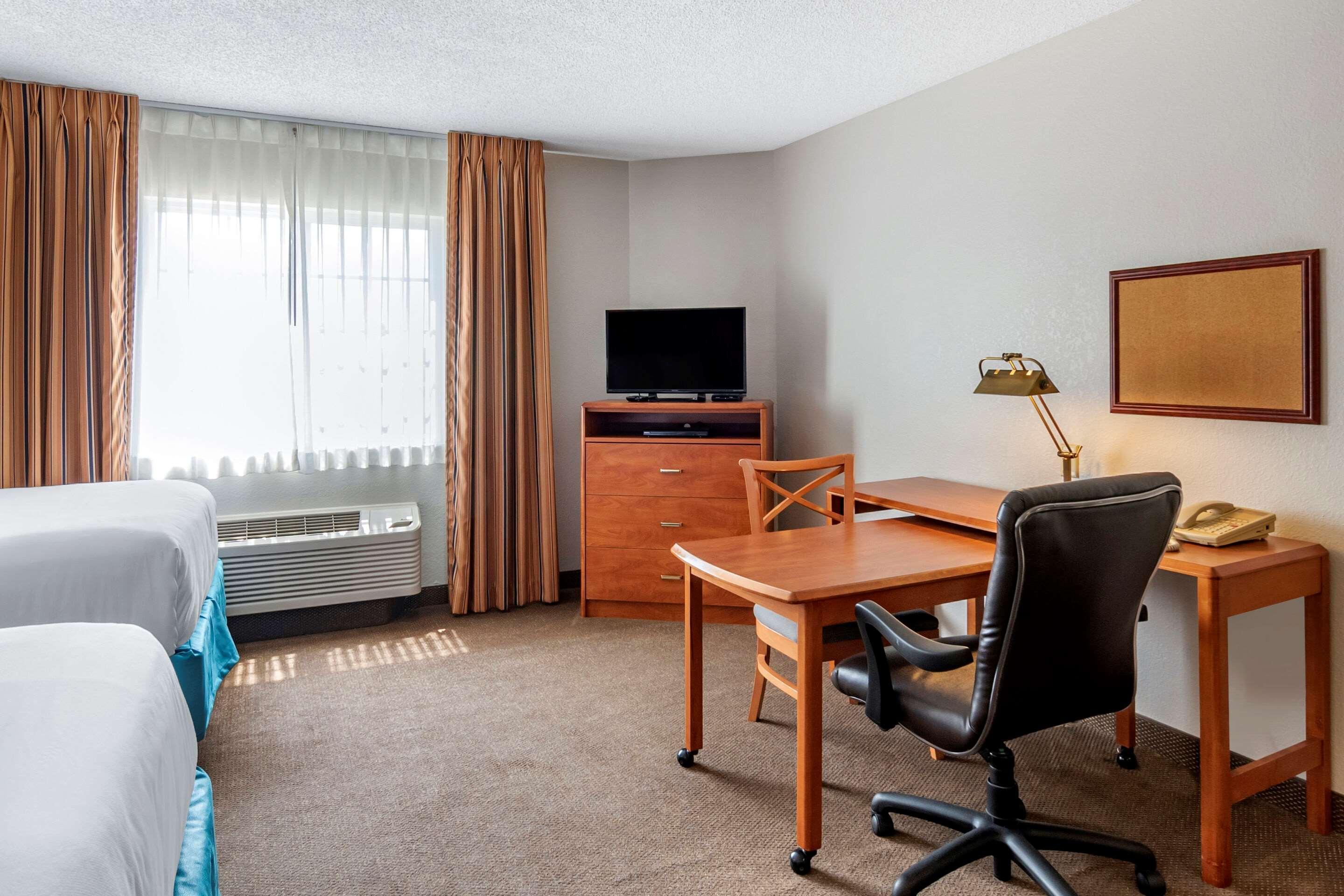 Mainstay Suites Emporia Dış mekan fotoğraf